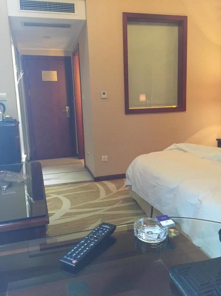 Picturesque Hotel Βούξι Εξωτερικό φωτογραφία